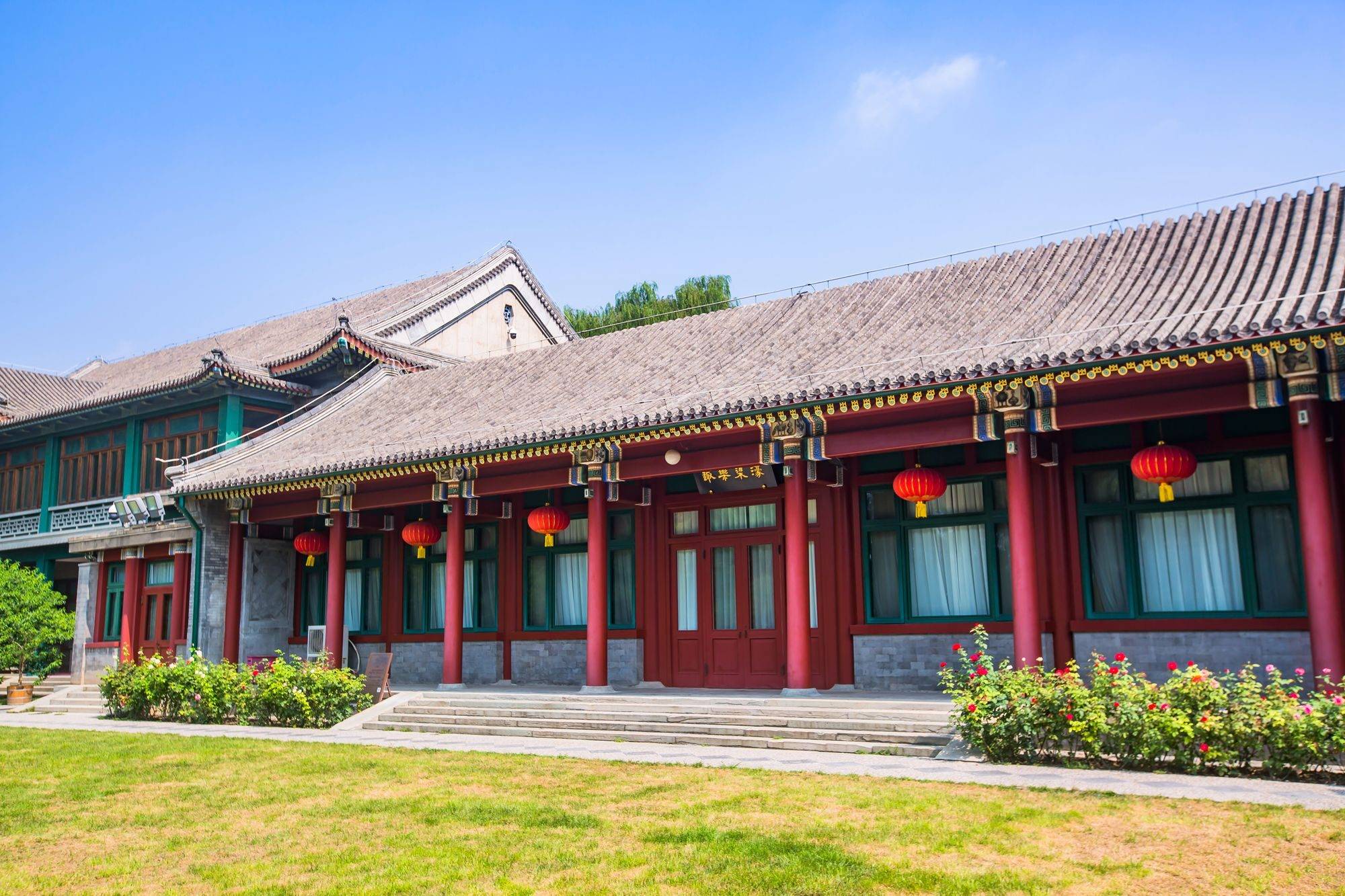 市值蒸发超九成的童程童美:退费难等投诉问题激增 研学项目曾被指造假