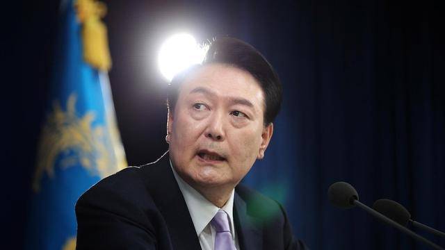 韩国总统致歉!称将由所属党派决定其总统任期
