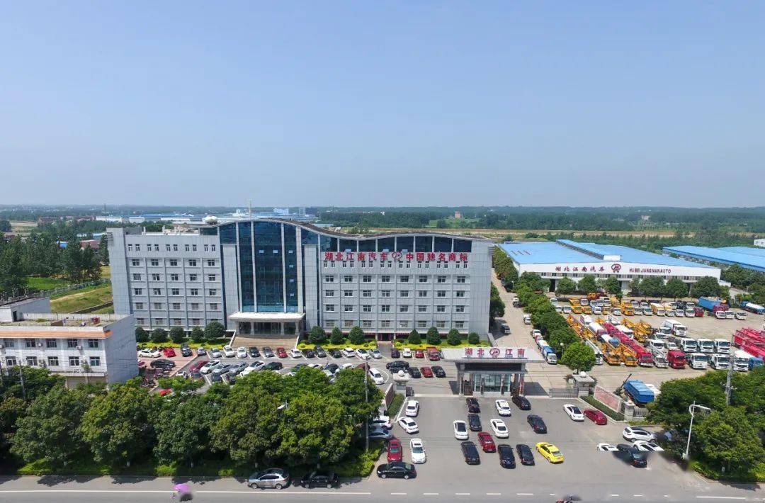 水琳:风电润滑油是护航风电高质量发展的隐形力量